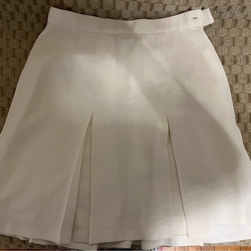 Elegant Cream Pleated Skirt